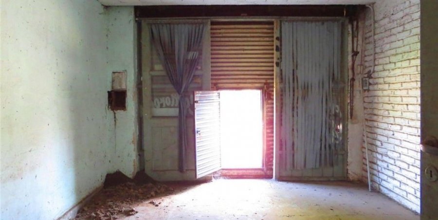 Casa en Venta en Rafael Calzada con 4 dorm., 270 m2 cubiertos y 590 m2 totales - imagen 3
