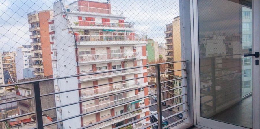 Departamento en Venta en Caballito con 1 dorm. y 50 m2 cubiertos - imagen 1