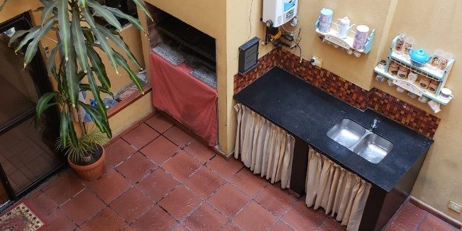 Casa en Venta en Boedo con 4 dorm. y 150 m2 cubiertos - imagen 1
