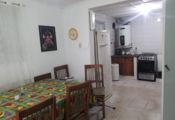 Casa en Venta en Orense · dueño directo · 2 dorm · 500 m² de lote - Imagen 4
