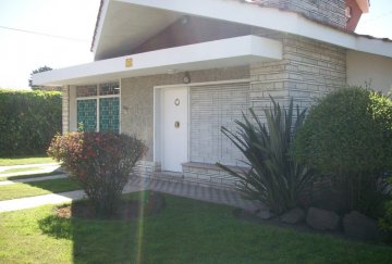 Casa en Venta en Córdoba con 4 o más dorm y 600 m² de lote - Imagen 1