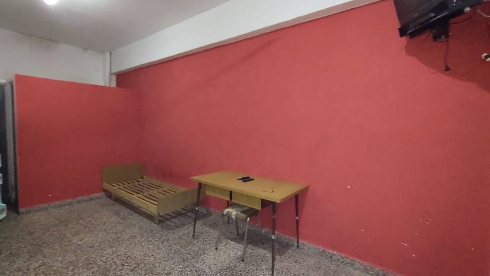 Vendo 4 monoambientes urgente por viaje - Imagen 2
