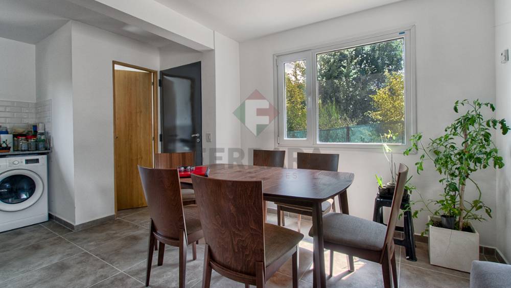 Hermoso Ph En Barrio Pinar De Festa, A Metros De La Avenida Pioneros - Departamento en Venta en Bariloche con 3 dorm., 4 amb. y 70 m2 cubiertos - imagen 10