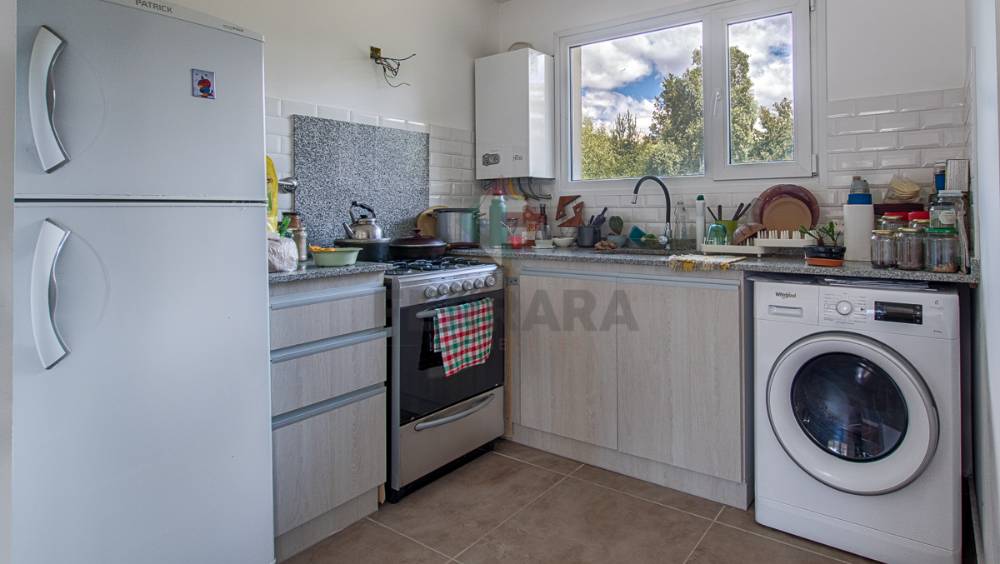Hermoso Ph En Barrio Pinar De Festa, A Metros De La Avenida Pioneros - Departamento en Venta en Bariloche con 3 dorm., 4 amb. y 70 m2 cubiertos - imagen 9