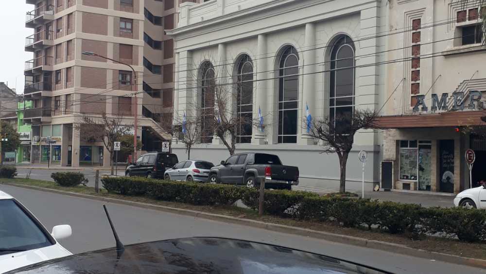 Oportunidad !! Departamento 2 Ambientes Centrico - Departamento en Venta en Tres Arroyos con 1 dorm., 2 amb. y 55 m2 cubiertos - imagen 5
