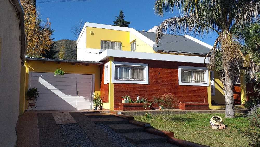 Venta De Chalet En Punilla Cordoba - Casa en Venta en Bialet Masse con 3 dorm., 6 amb., 212 m2 cubiertos y 646 m2 totales - imagen 5