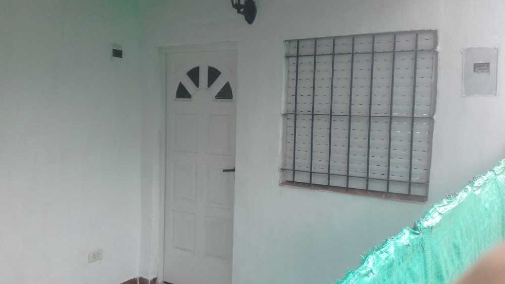 Casa en Venta en Alejandro Korn · dueño directo · 2 dorm · 3 cocheras · 450 m² de lote - Imagen 2