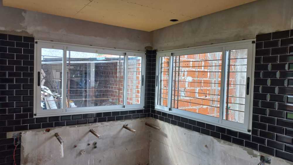 Casa Nueva Sobre 2 Terrenos De 10x30 A Terminar, Venta Por Mudanza, - Casa en Venta en La Plata con 2 dorm., 5 amb., 100 m2 cubiertos y 600 m2 totales - imagen 9