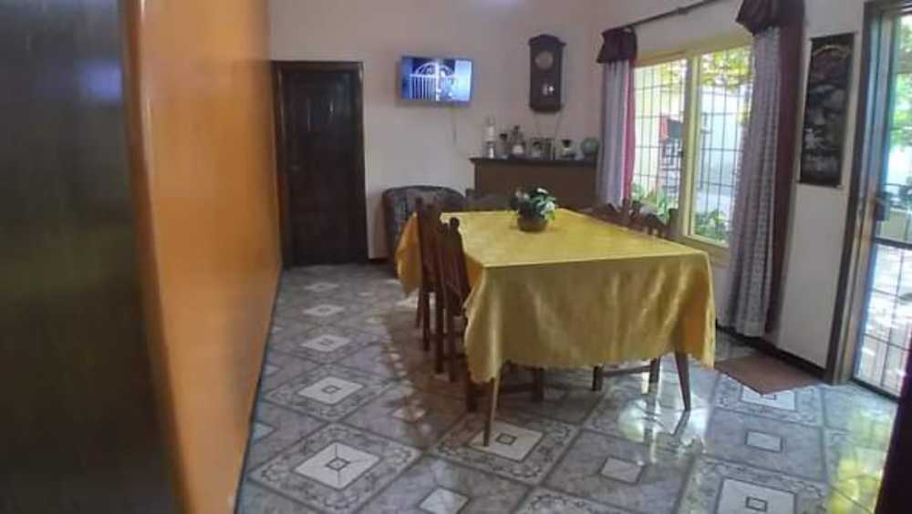 Excelente Pripiedad Con 2 Viviendas - Casa en Venta en General Alvear con 3 dorm., 6 amb., 280 m2 cubiertos y 800 m2 totales - imagen 9