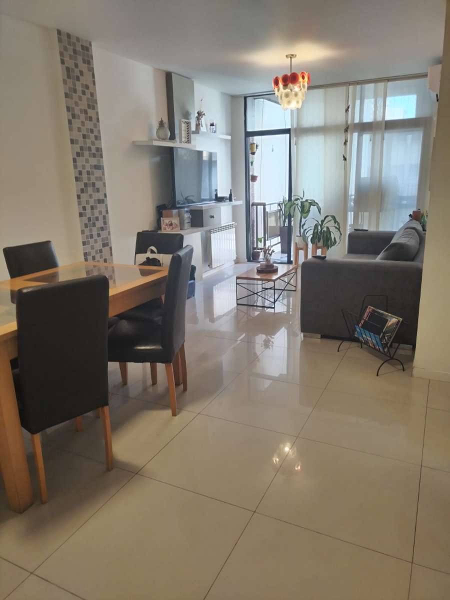 Tu próxima Casa en Venta en Avellaneda · dueño directo · 2 dorm · 3 ambientes · cochera - Imagen 1
