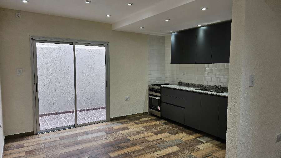 Excelente Departamento en Ramos Mejia en Venta · dueño directo · 1 dorm · 2 ambientes · 90 m² de lote - Imagen 2