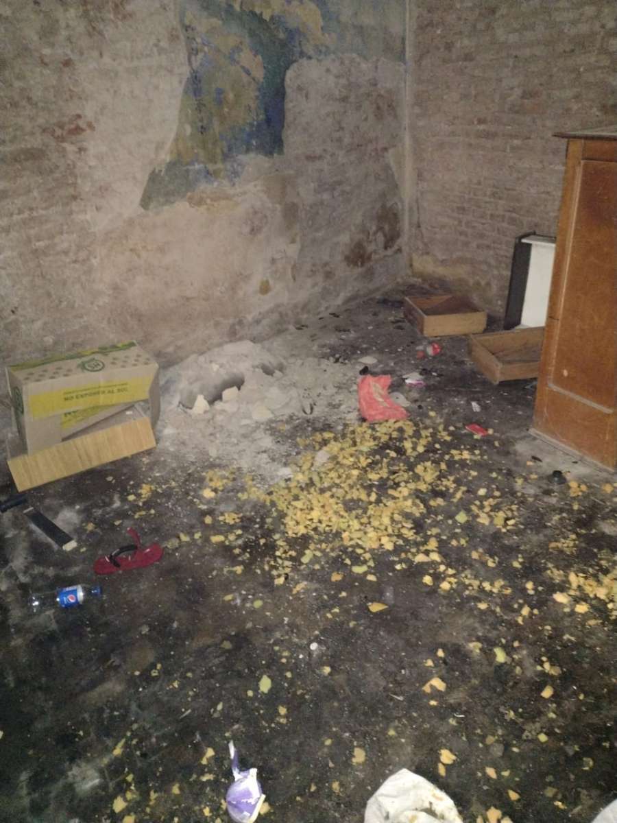 Terreno Para Edificar O Casa A Refaccionar Con Local Y Cochera De 136 M En Nueva Pompeya - Casa en Venta en Nueva Pompeya con 2 dorm., 3 amb., 100 m2 cubiertos y 136 m2 totales - imagen 5