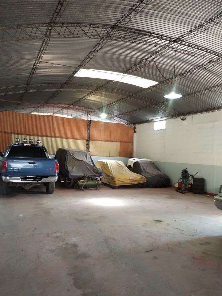 Excelente Local Comercial Ubicado Sobre Av. San Martin, La Calera - Galpón en Alquiler en La Calera con 1 m2 cubiertos y 1 m2 totales - imagen 8