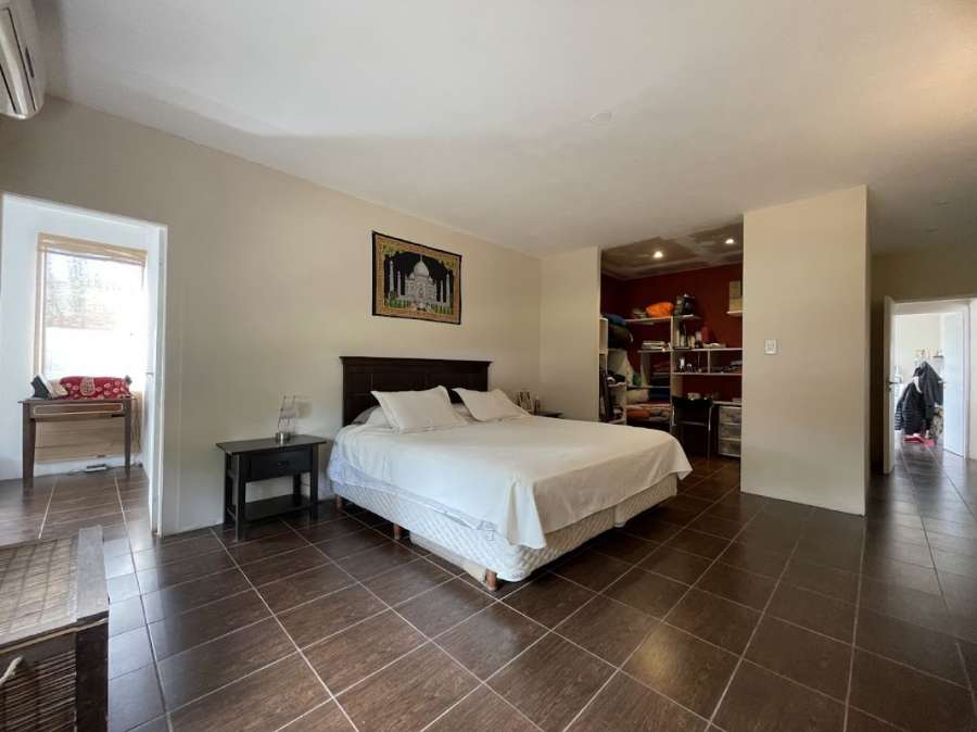 Vendo Casa Moderna En San Rafael, Mendoza, Con 2255 Mts De Terreno. - Casa en Venta en San Rafael con 2 dorm. y 180 m2 cubiertos - imagen 6