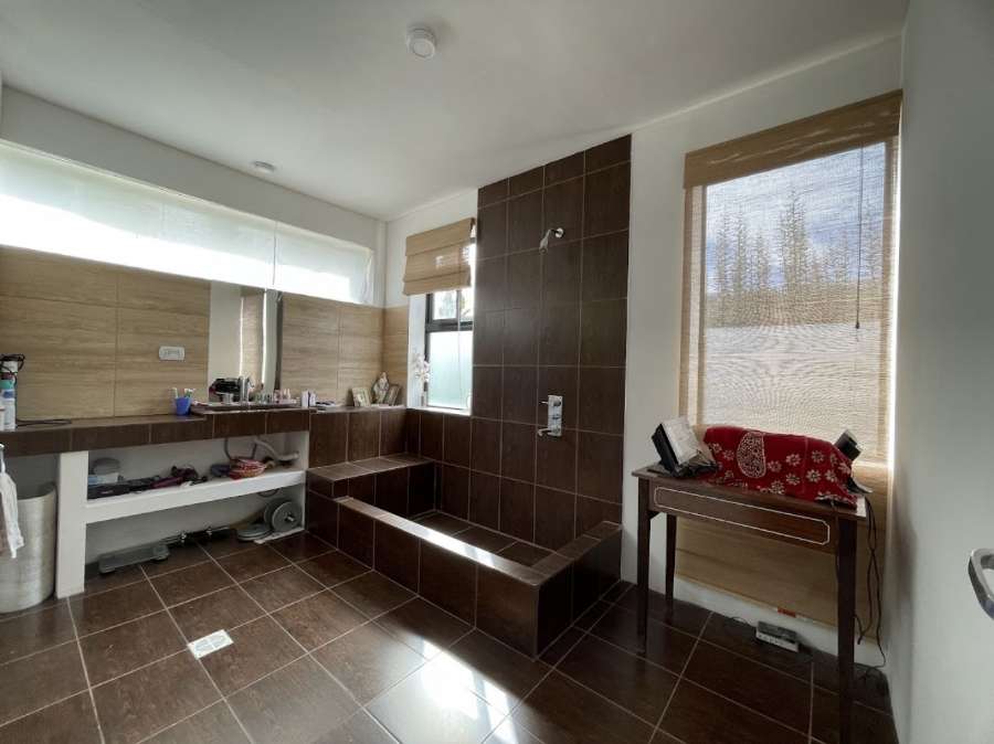 Vendo Casa Moderna En San Rafael, Mendoza, Con 2255 Mts De Terreno. - Casa en Venta en San Rafael con 2 dorm. y 180 m2 cubiertos - imagen 7