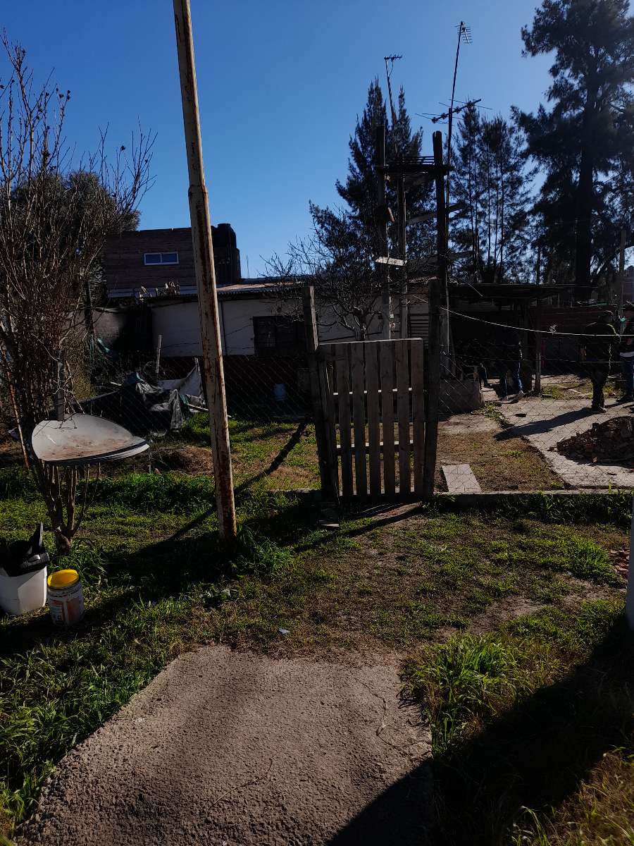 Casa en Venta en General Rodriguez con · dueño directo · 2 dorm · cochera · 200 m² de lote - Imagen 1