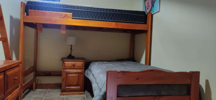Casa En Alquiler Permanente En Bariloche (amoblada) - Casa en Alquiler en Bariloche con 2 dorm. y 4 amb. - imagen 11