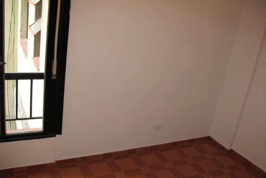 Departamento en Alquiler en Liniers con · dueño directo · 3 dorm · 4 ambientes - Imagen 1