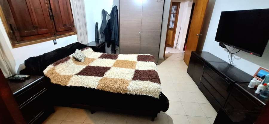 Casa+galpn+pileta+cochera - Casa en Venta en Córdoba con 3 dorm., 6 amb., 210 m2 cubiertos y 450 m2 totales - imagen 10