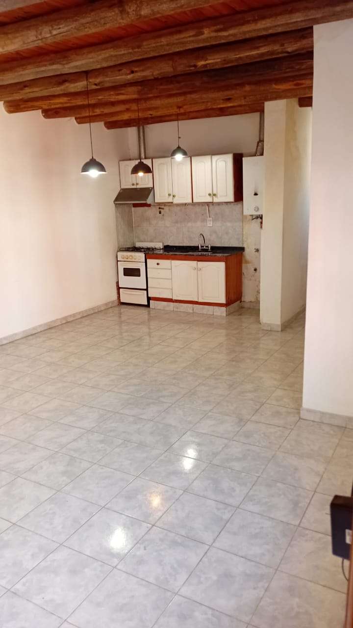 Local en Villa Nueva en Venta · dueño directo · 2 dorm · 4 ambientes · 72 m² de lote - Imagen 1