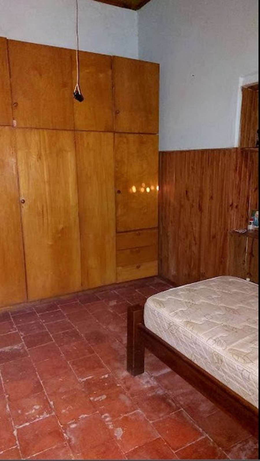 Casa en Venta en Gualeguay con · dueño directo · 4 o más dorm · cochera · 34 m² de lote - Imagen 3