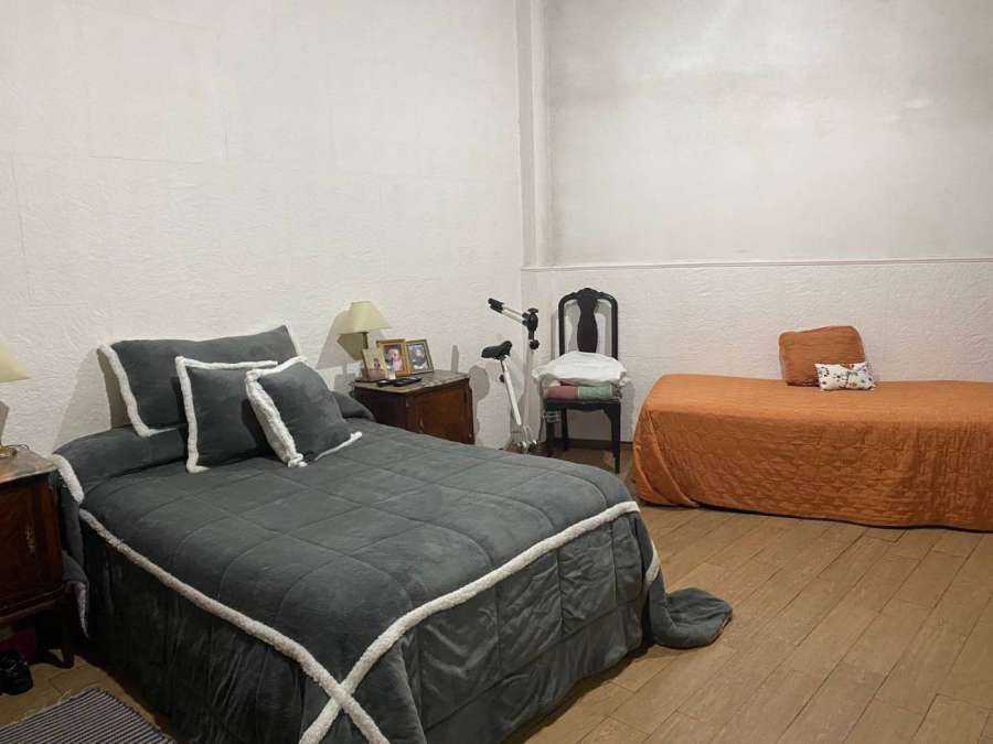 Casa En Venta De 3 Ambientes Con Patio En Lans - Casa en Venta en Lanus con 2 dorm., 3 amb., 70 m2 cubiertos y 93 m2 totales - imagen 5