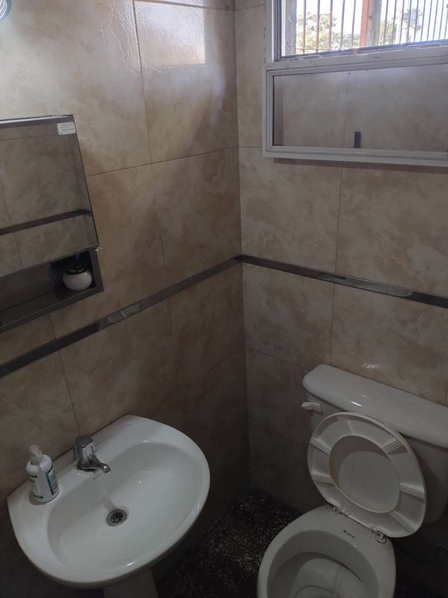 Preciosa Casa En Venta - Casa en Venta en Monteros con 3 dorm., 6 amb., 300 m2 cubiertos y 1.000 m2 totales - imagen 5