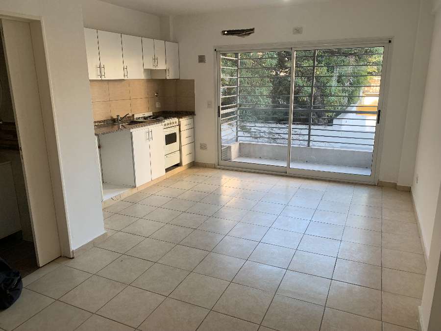 Departamento disponible en Villa Pueyrredón · dueño directo · 1 dorm · cochera · 44 m² de lote - Imagen 1