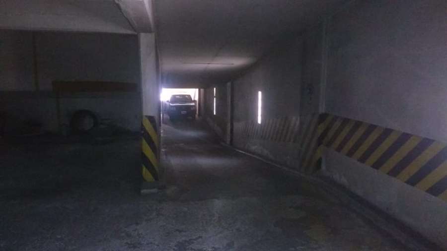 VENDO COCHERA - Imagen 2