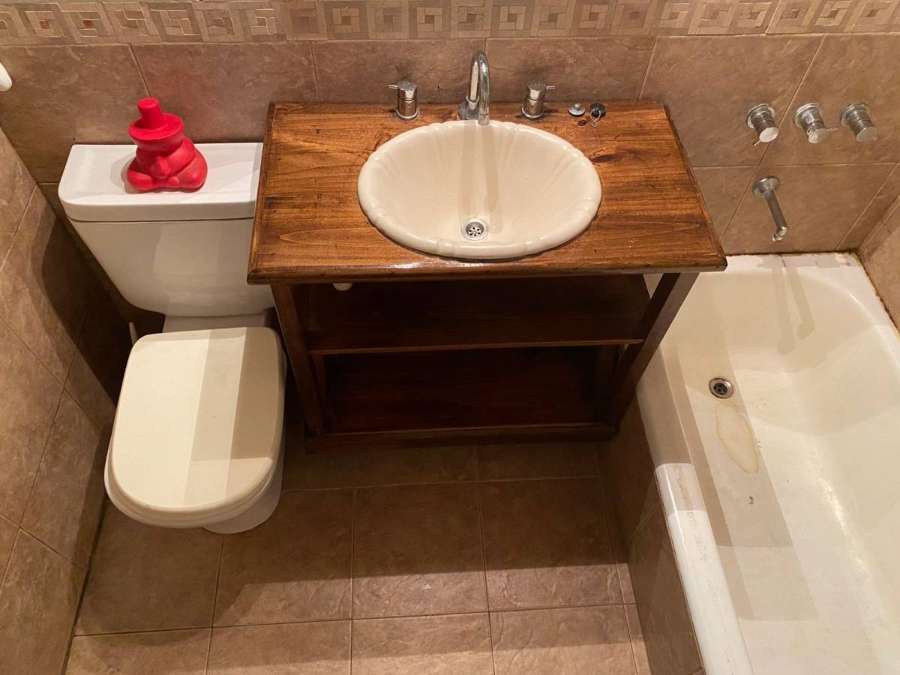 Venta De Ph De 3 Ambientes Con Cochera En Lomas De Zamora - Apto Crdito - Casa en Venta en Lomas de Zamora con 2 dorm., 3 amb., 59 m2 cubiertos y 82 m2 totales - imagen 2