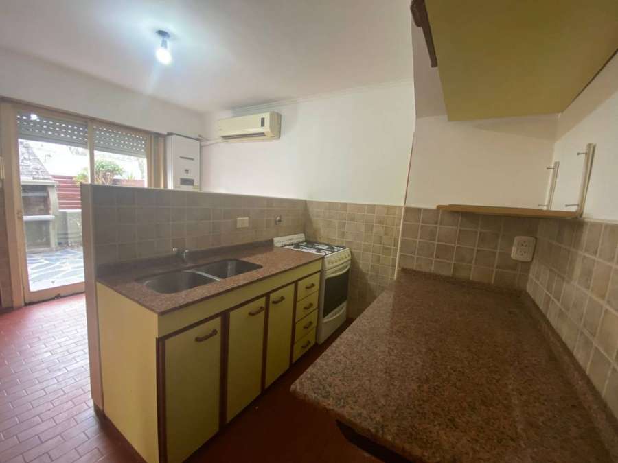 Venta De Ph De 3 Ambientes Con Cochera En Lomas De Zamora - Apto Crdito - Casa en Venta en Lomas de Zamora con 2 dorm., 3 amb., 59 m2 cubiertos y 82 m2 totales - imagen 8