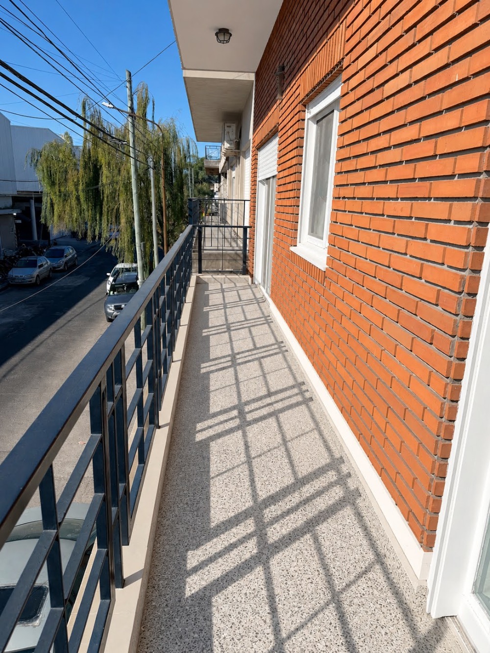 Casa En Venta En San Justo, Buenos Aires, Con 3 Dormitorios Y 2 Locales - Casa en Venta en San Justo con 3 dorm., 6 amb., 300 m2 cubiertos y 300 m2 totales - imagen 17