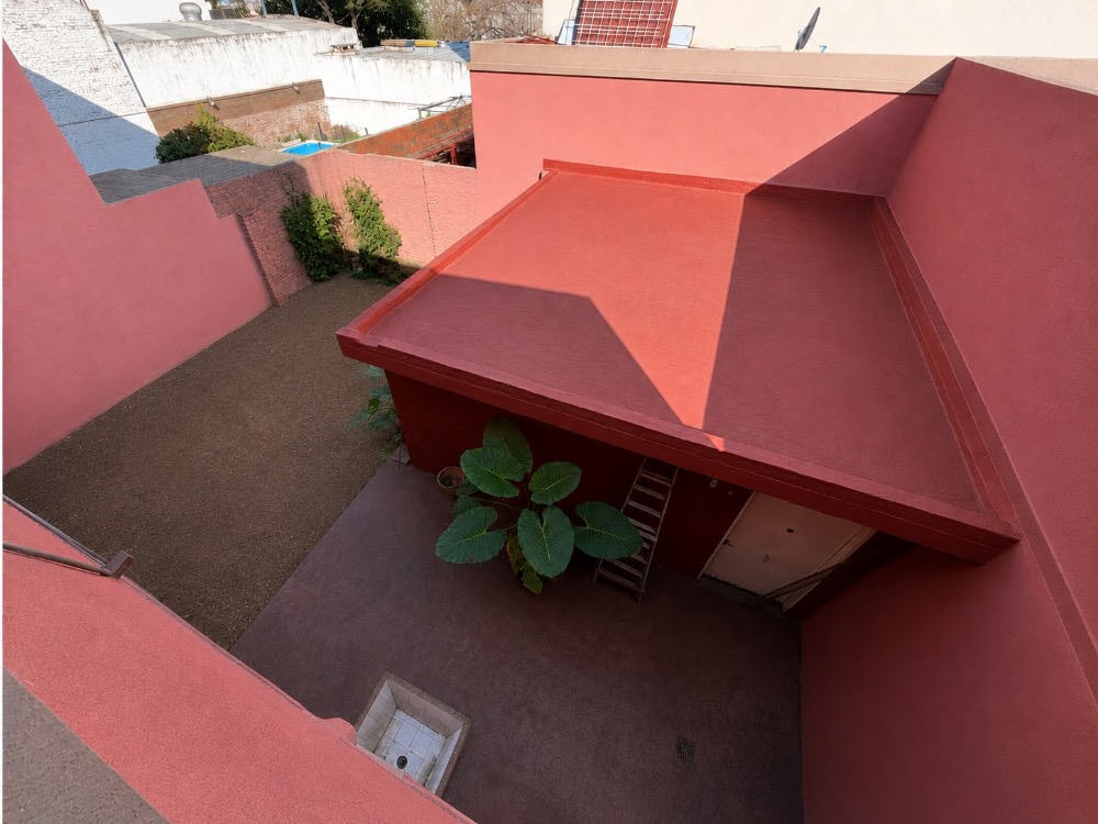 Casa En Venta En San Justo, Buenos Aires, Con 3 Dormitorios Y 2 Locales - Casa en Venta en San Justo con 3 dorm., 6 amb., 300 m2 cubiertos y 300 m2 totales - imagen 21