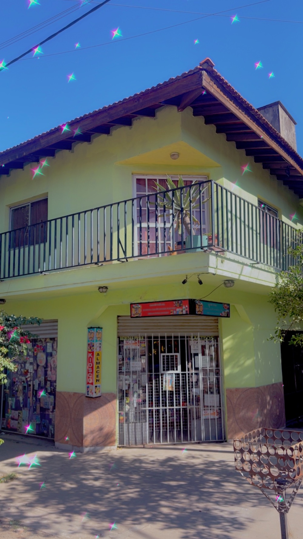 Casa disponible en Isidro Casanova · dueño directo · 4 o más dorm · 4 ambientes · cochera - Imagen 2