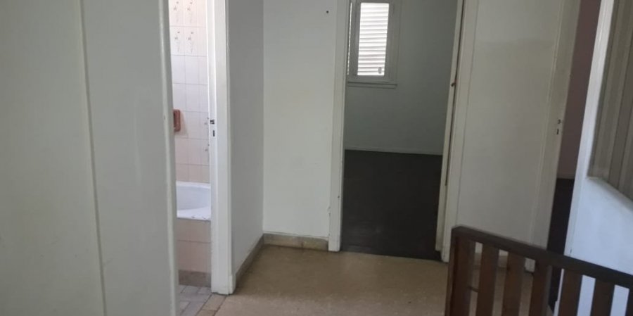 Casa en Venta en Adrogue con 4 dorm., 334 m2 cubiertos y 400 m2 totales - imagen 6