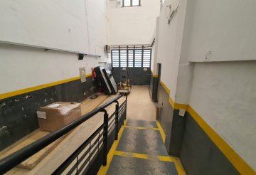 Depósito en Constitucion: en Alquiler · dueño directo - Imagen 2