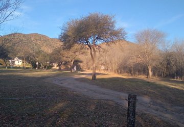Terreno en Venta en Villa General Belgrano con frente 30 m y largo 27 m - Imagen 2