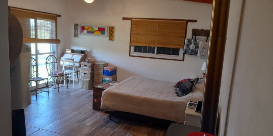 Casa en Venta en Alta Gracia con 3 dorm., 6 amb., 230 m2 cubiertos y 924 m2 totales - imagen 4