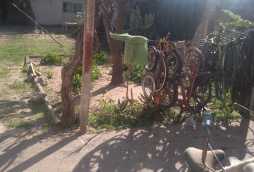 Casa en Córdoba en Venta · dueño directo · 2 dorm · cochera · 444 m² de lote - Imagen 1