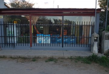Casa en Villa Anizacate para en Venta · dueño directo · 3 dorm · 2 cocheras · 400 m² de lote - Imagen 2