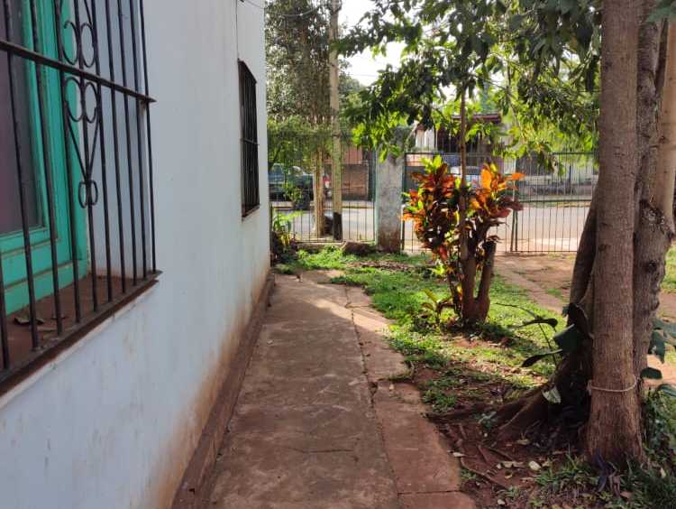Casa En Venta En Zona Centro Puerto Iguaz - Casa en Venta en Puerto Iguazú con 4 dorm., 6 amb., 504 m2 cubiertos y 504 m2 totales - imagen 14