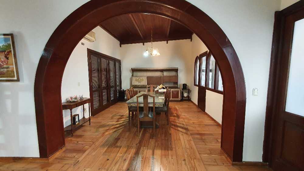 Casa De Primera 408m2 En Microcentro De Tucuman - Casa en Alquiler en San Miguel de Tucumán con 3 dorm., 6 amb., 300 m2 cubiertos y 408 m2 totales - imagen 4