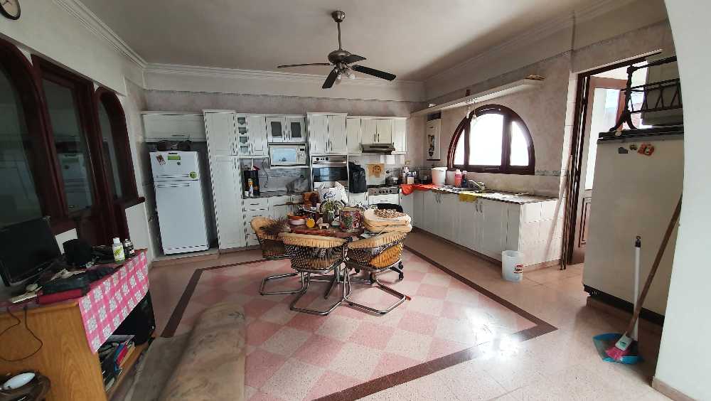 Casa De Primera 408m2 En Microcentro De Tucuman - Casa en Alquiler en San Miguel de Tucumán con 3 dorm., 6 amb., 300 m2 cubiertos y 408 m2 totales - imagen 3
