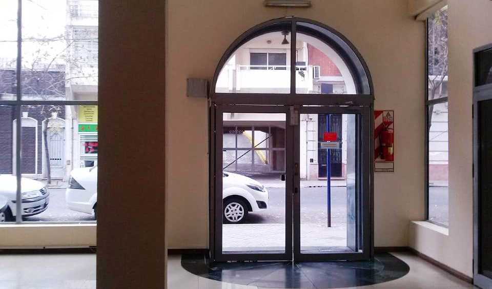 Mitre al 1700, Rosario