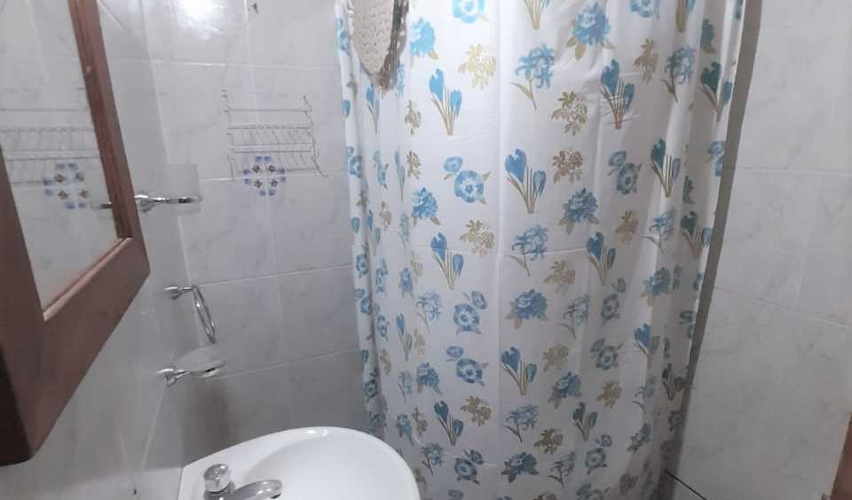 Casa en El Bolsón: en Venta · dueño directo · 2 dorm · cochera · 75 m² de lote - Imagen 3