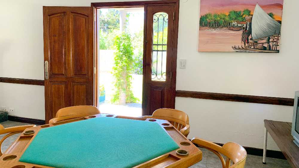 Tu próxima Casa en Temporario en Pilar · dueño directo · 4 o más dorm · 5 cocheras - Imagen 4