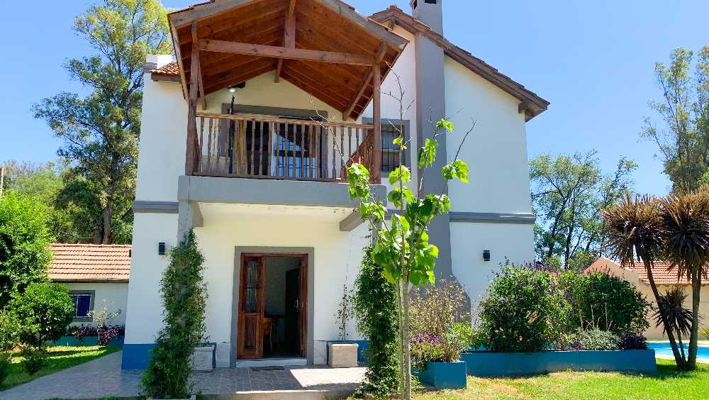 Tu próxima Casa en Temporario en Pilar · dueño directo · 4 o más dorm · 5 cocheras - Imagen 1