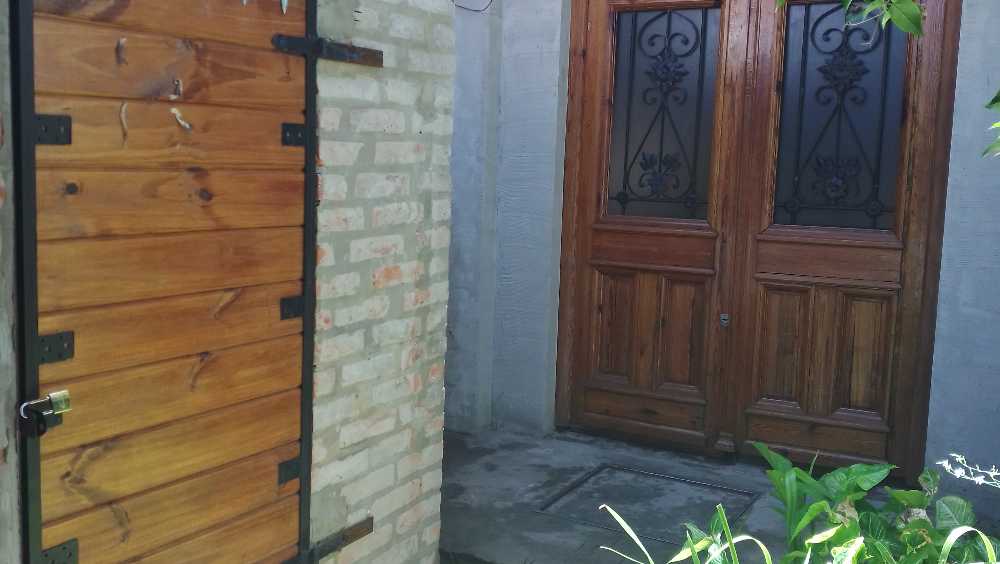 Tu próxima Casa en Venta en Villa Bosch · dueño directo · 4 o más dorm · 6 ambientes · 170 m² de lote - Imagen 2