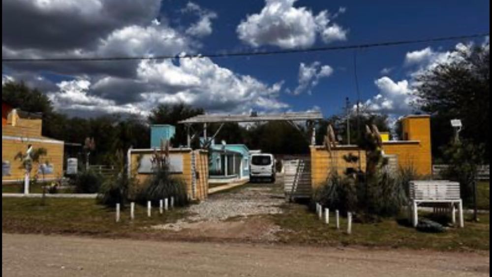 Local disponible en Cosquin · dueño directo · 4 ambientes - Imagen 4