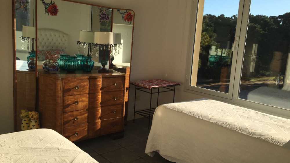 Dueo Alq La Baronesa, 11 Pers, C/piscina, A 1 Cuadra Del Mar - Casa en Temporario en Pinamar con 4 dorm., 6 amb., 300 m2 cubiertos y 800 m2 totales - imagen 10